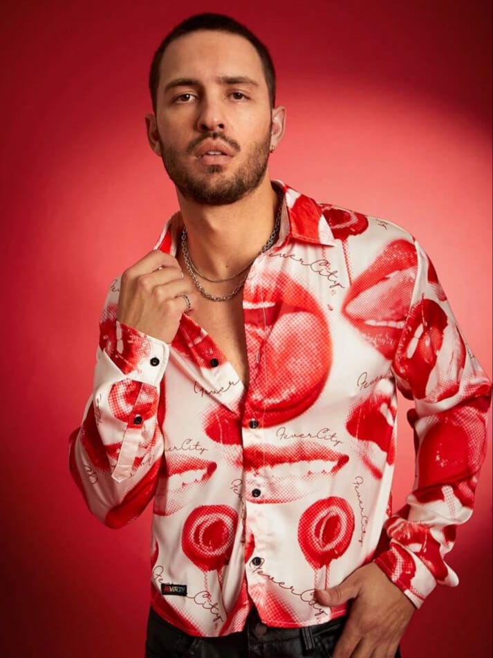 Uptown Funky Men's Love-bite-Kisses Digital Printed Classic Valentine Casual Loose Fit Long Sleeve Woven Shirt